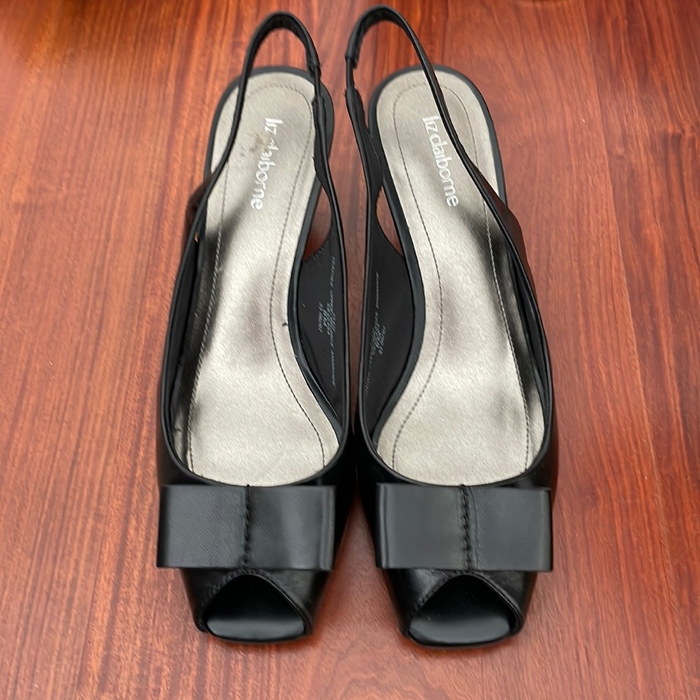 Leather Open Tow Bow Heels